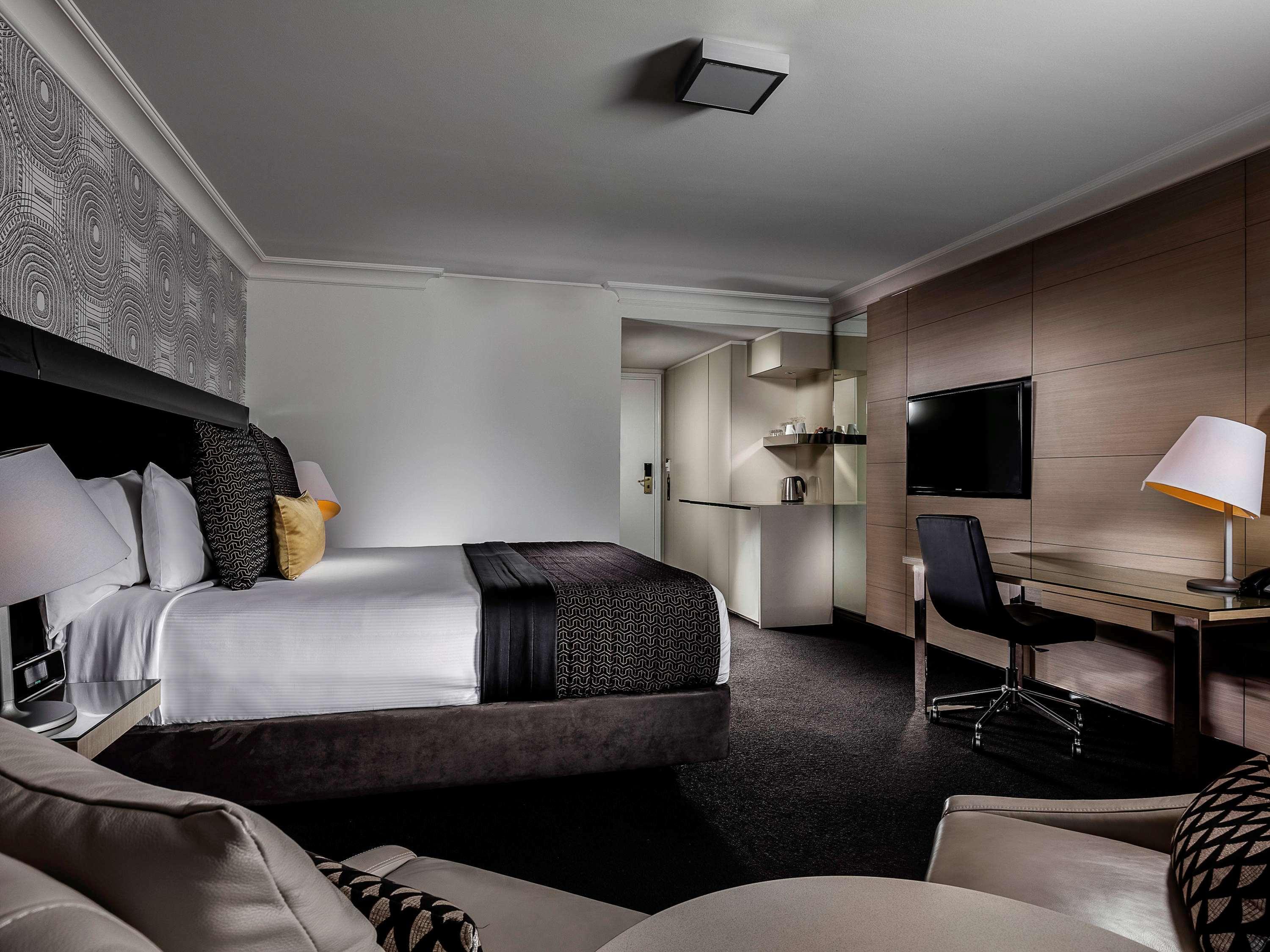 Pullman Brisbane King George Square Hotel Екстериор снимка