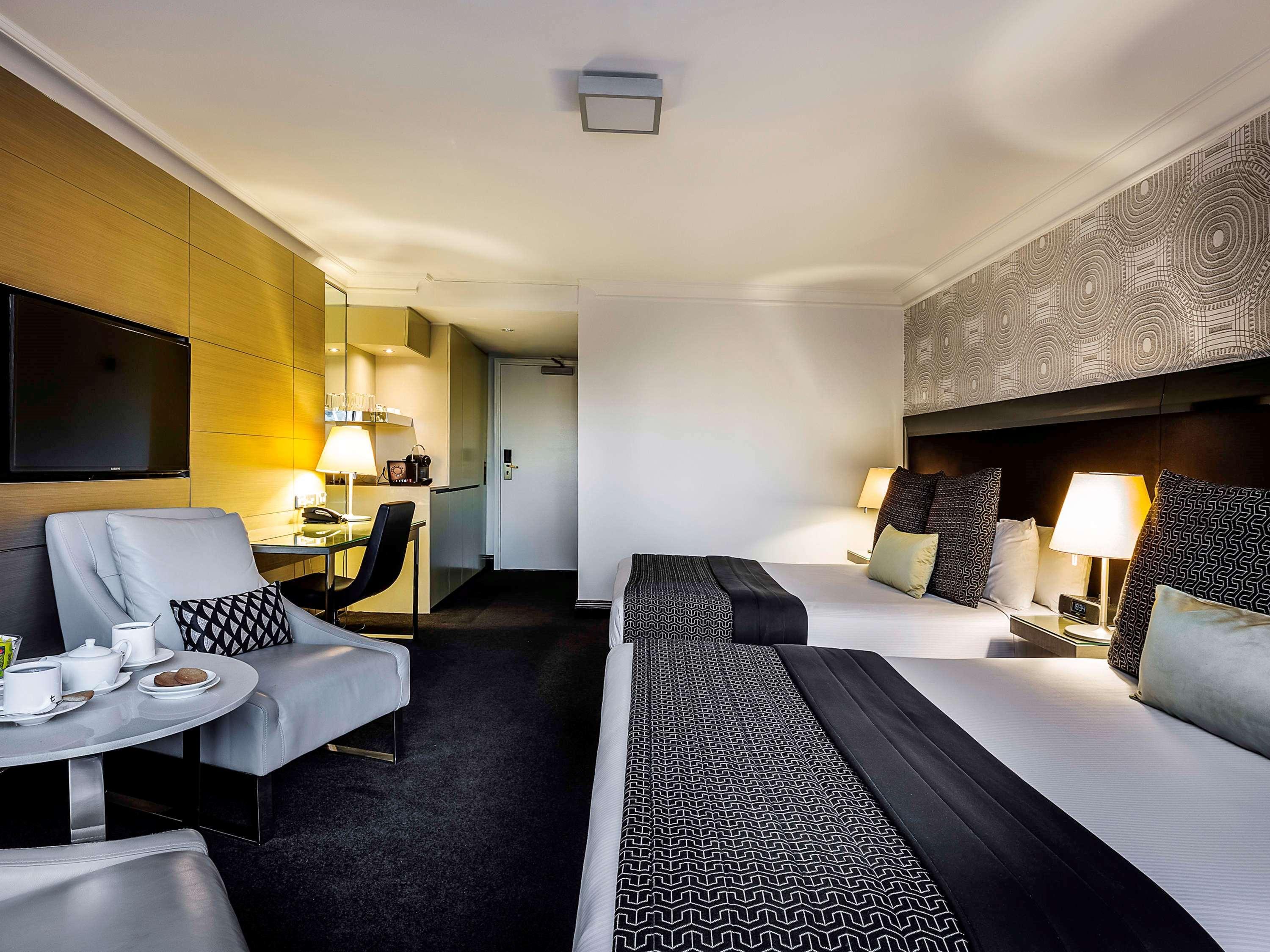 Pullman Brisbane King George Square Hotel Екстериор снимка